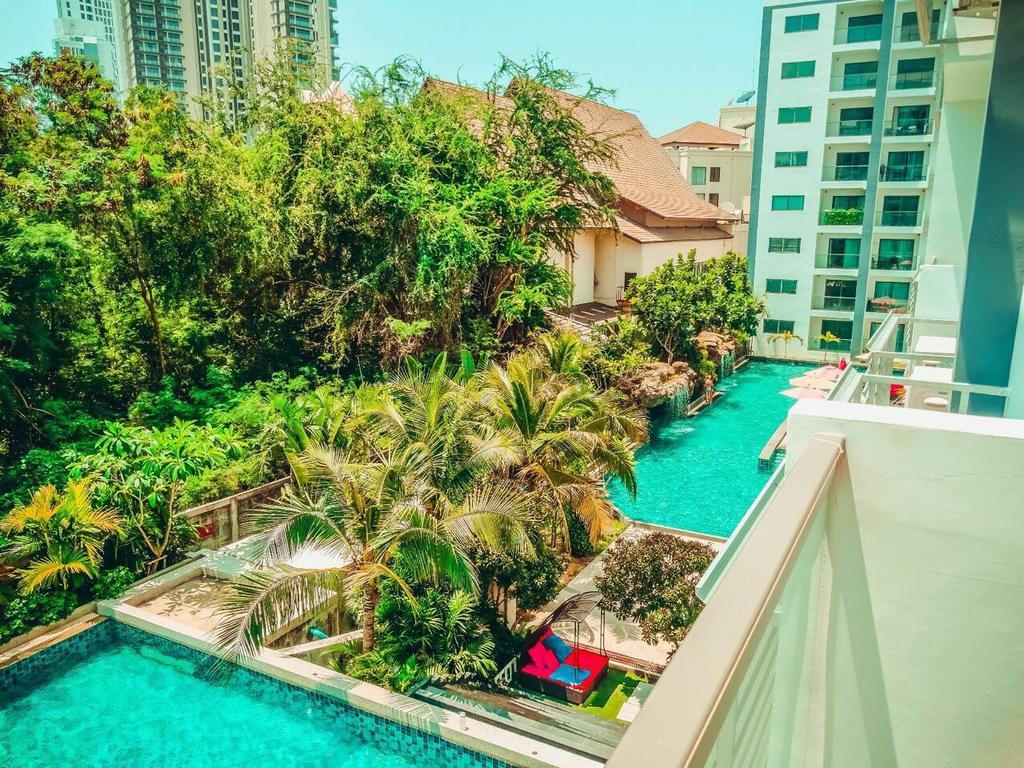 Club Royal Suites Pattaya Eksteriør billede