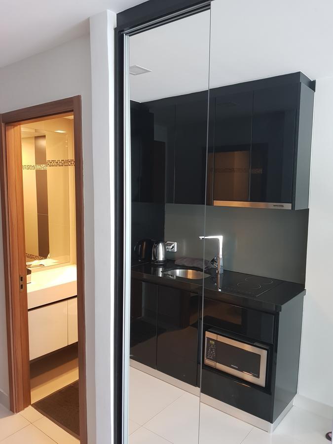 Club Royal Suites Pattaya Eksteriør billede